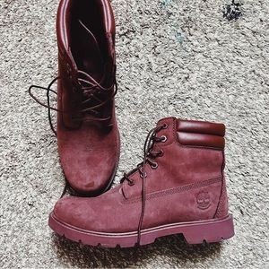 Timbarland maroon lace up boots